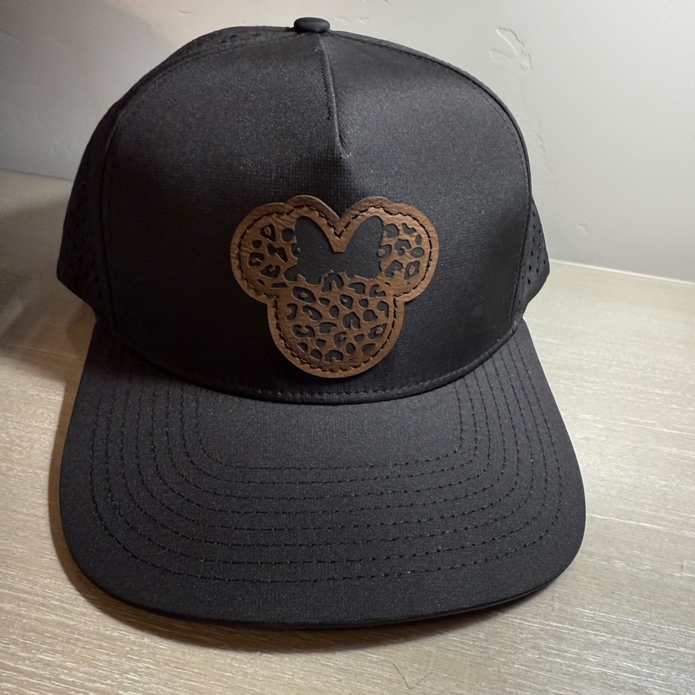 NEW Minnie Animal Kingdom Leather Patch Hat